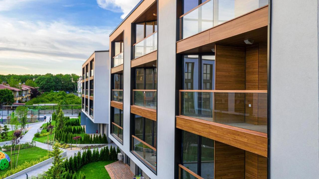 Atlantis Atmosphere Apartment Burgas Exterior photo
